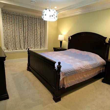 Feng Lu House Hotel Ричмънд Екстериор снимка
